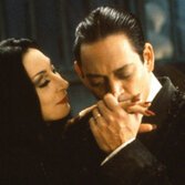 Elio e Geppi Cucciari impegnati nell'adattamenteo del musical di Broadway sulla Famiglia Addams