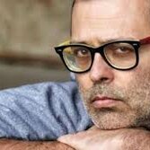 Un campione di tromba di un grande classico nel pezzo sanremese di Frankie Hi Nrg