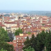 Baci dalla provincia: i Pagliaccio raccontano Biella