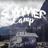 Un'immagine del “Rockin’1000 Summer Camp - Official Aftermovie"