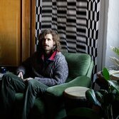 Il lungo viaggio per tornare a casa: ascolta "Casa, finalmente" di Tobjah e leggi l'intervista