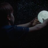 Un'immagine del video di "La mia Luna" di Paolo Saporiti