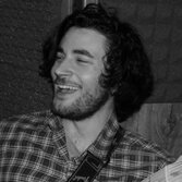 Francesco Tolomio armato di Fender
