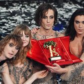 I Maneskin dopo la vittoria al Festival di Sanremo 2021, foto di Andrea Bracaglia/Kikapress
