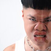 "ITASIAN": fuori il vero Mike Lennon