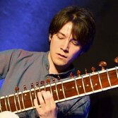 Leo Vertunni e il suo sitar, @rpee Foto