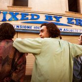Una scena del film Mixed By Erry