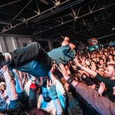 Sempre sorprendere, mai accontentare: così la musica indipendente ha festeggiato Matteo Romagnoli