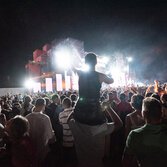 Il pubblico di Max Pezzali al Red Valley a Olbia