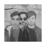 She Never Finds (Single)