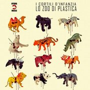 LO ZOO DI PLASTICA