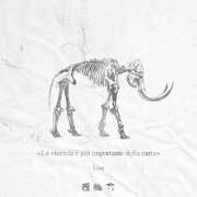La vicenda è più importante della carta
