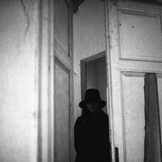 BROKEN PICTURES  (feat. Marcella Riccardi)