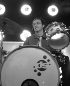 live_16_big