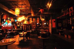 Lo Stickyz Rock'n'roll Chicken a Little Rock in Arkansas