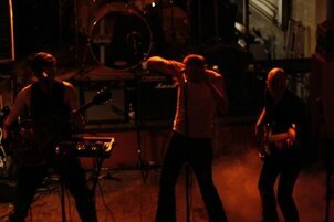 band dark3