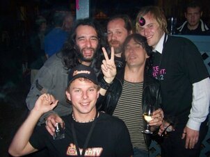 Duod, Martin Blackwell, Toffolo, Hutch TV e Appino versione Stooges al Republic Bar