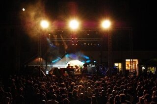 con Albanopower live @ YpsigRock 2009