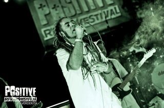 Buju @ Positive River Festival 2011.jpg