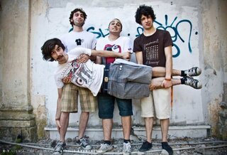 Fast Animals And Slow Kids_copertina_rockit.jpg
