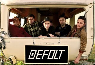 DEFOLT