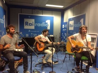 g-Radio-1