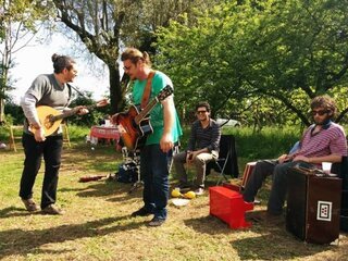 live (2014)