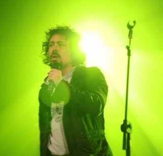 LIVE6.jpg