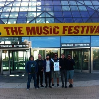 8 Rock'n roll hall of fame, Cleveland.jpg