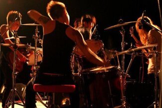 live 1