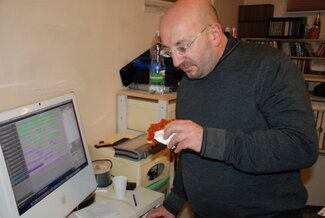 DE RUGGIERI mangia focaccia per sconfiggere la noia