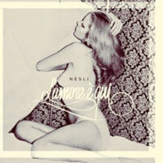 Copertina dell'album L'amore è qui, di Nesli