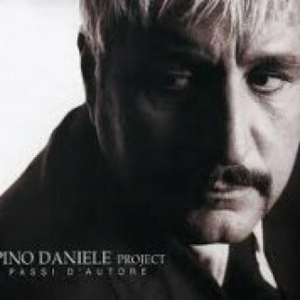 Copertina dell'album Passi d'autore, di Pino Daniele