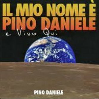 Il mio nome è Pino Daniele e vivo qui