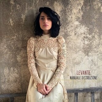 Copertina dell'album Manuale Distruzione, di Levante