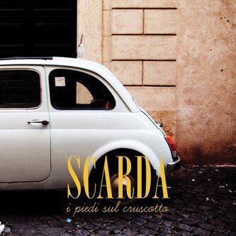 Copertina dell'album "I piedi sul cruscotto", di Scarda