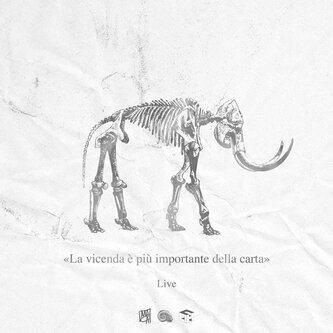 La vicenda è più importante della carta