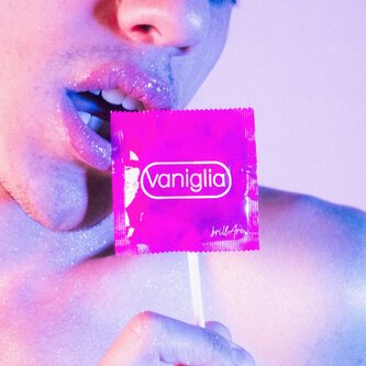 Copertina dell'album vaniglia, di brillAre