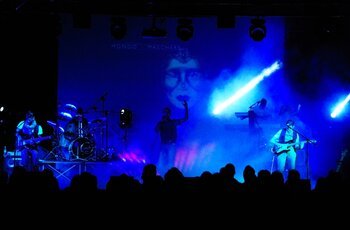 LIVE | 2014