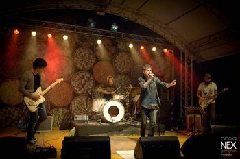 Live at Controvento-Full band on stage