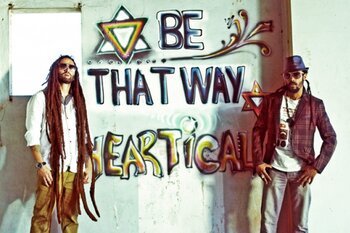 Foto Lion D and Alborosie .jpg