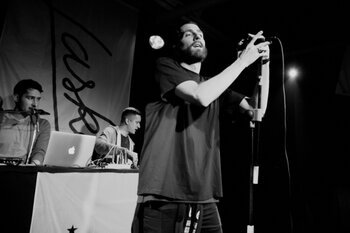 Mecna sul palco