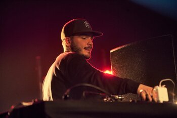 Dj 2P