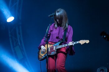 Carmen Consoli sul palco del Forum di Milano
