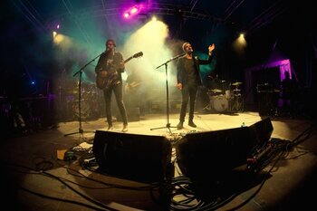 Dimartino e Colapesce sul palco del Carroponte