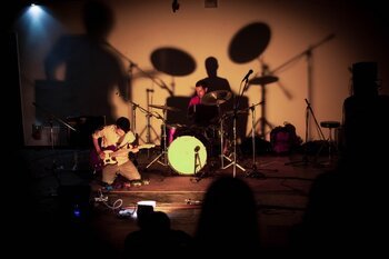 live2
