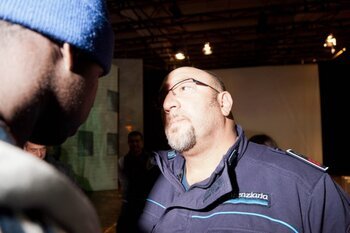Un membro della polizia penitenziaria del carcere di Bollate