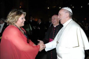 linda-e-Papa-Francesco.jpg