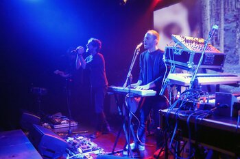 Live @ Astroclub