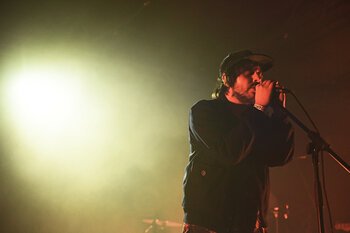 Calcutta sul palco della Casa della Musica di Napoli
